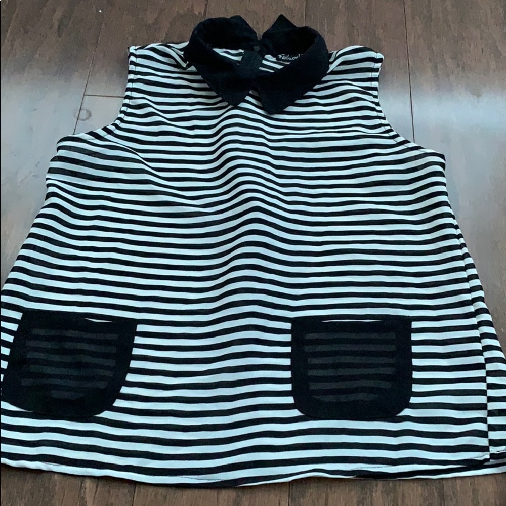Veil like blouse stripes